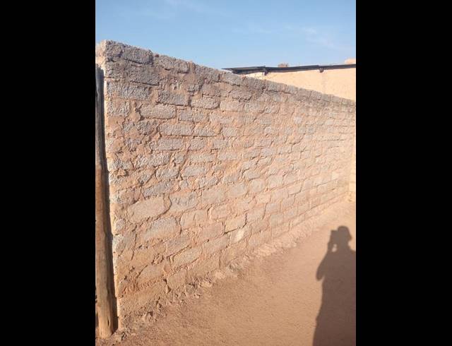 2 BEDROOM HOUSE FOR SALE IN MAMELODI EAST